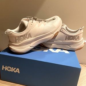 Hoka Transport